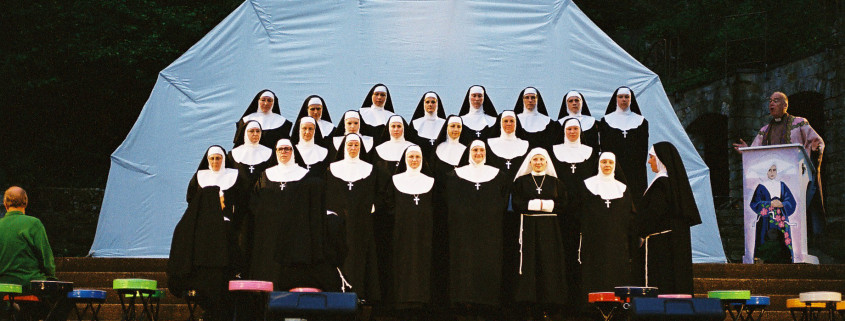 2003 - Freilichtbühne - Oldies machen mit bei Sister Act